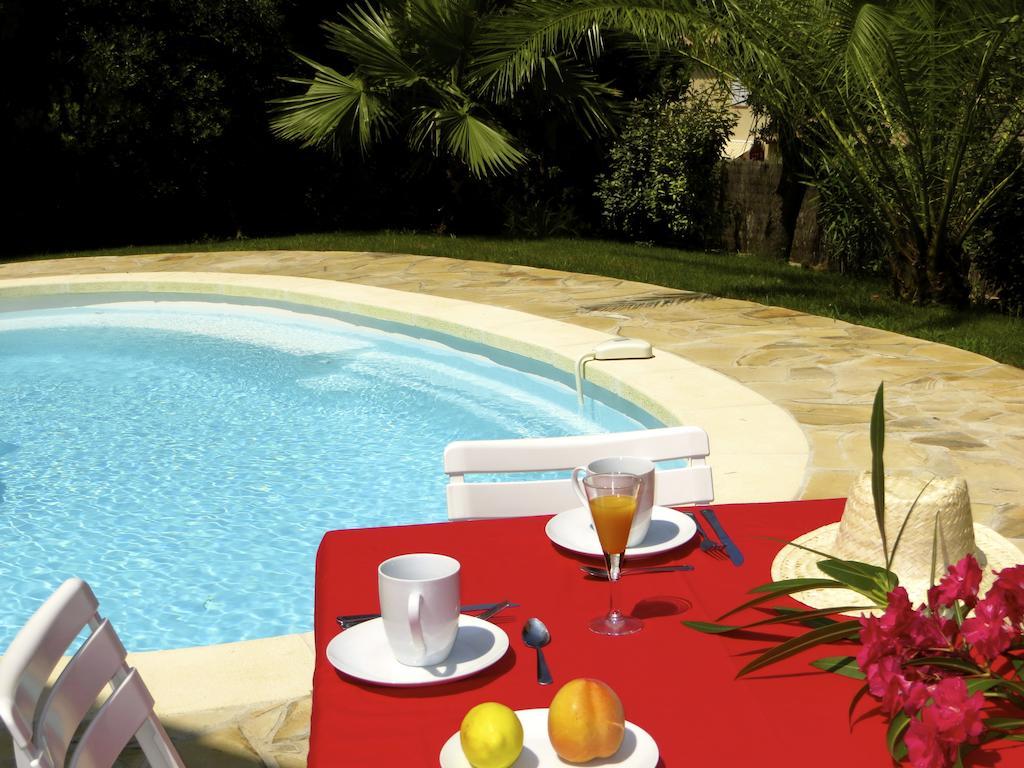 Appartement Dans Villa St Raphael Saint-Raphaël Quarto foto