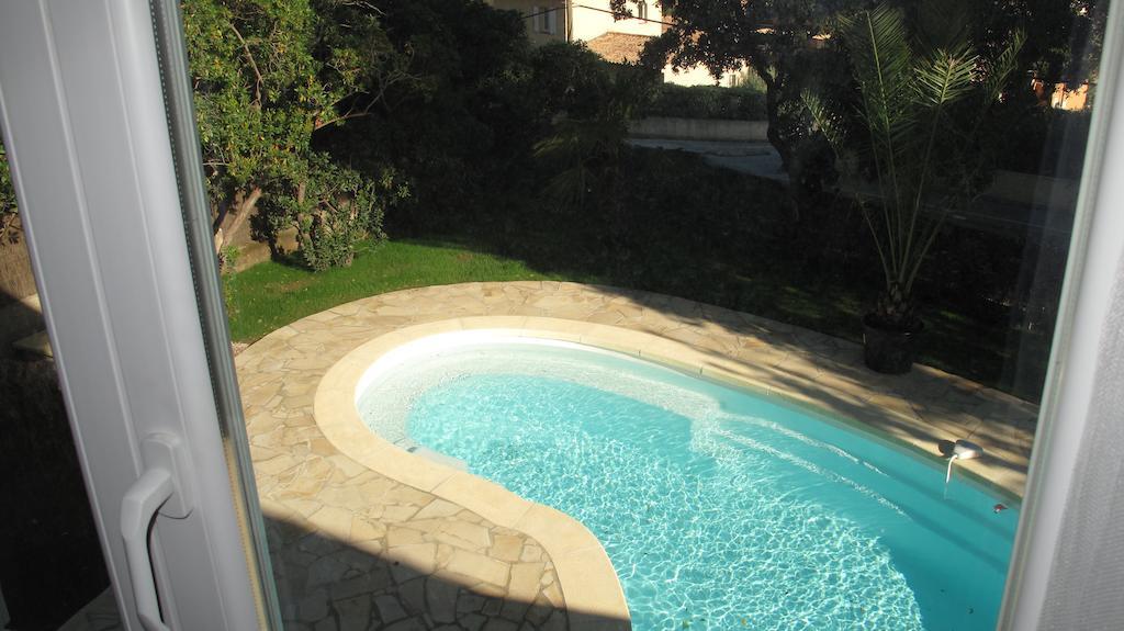 Appartement Dans Villa St Raphael Saint-Raphaël Quarto foto