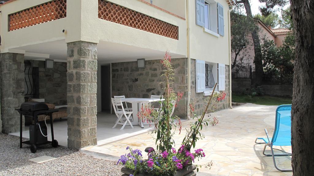 Appartement Dans Villa St Raphael Saint-Raphaël Quarto foto