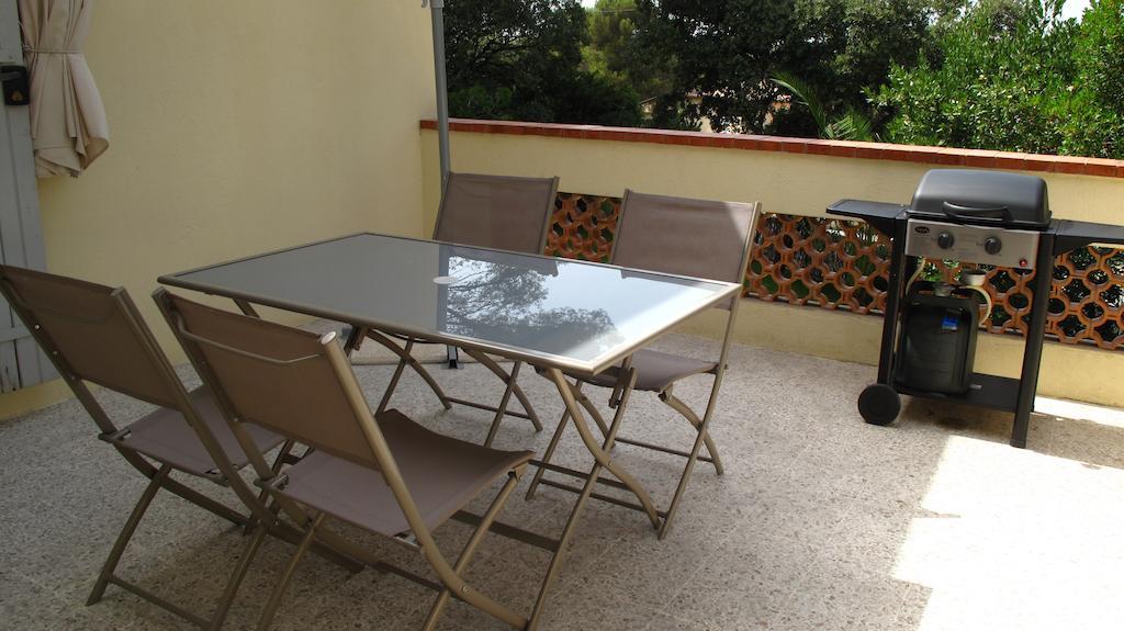 Appartement Dans Villa St Raphael Saint-Raphaël Quarto foto