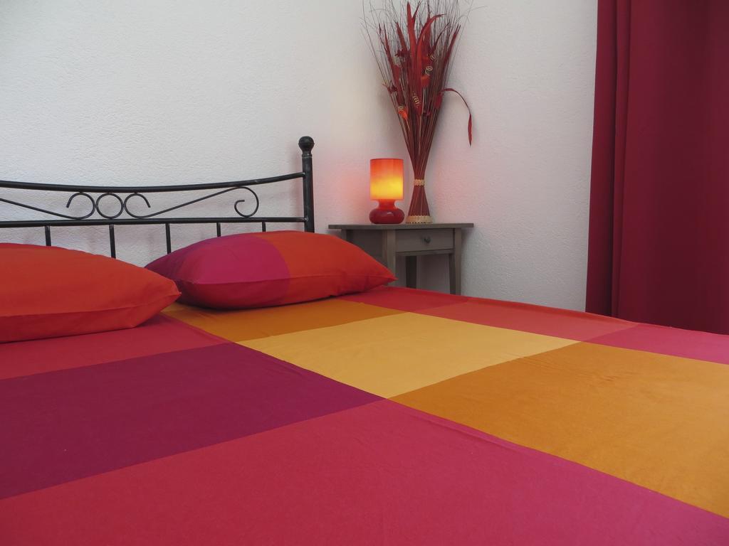 Appartement Dans Villa St Raphael Saint-Raphaël Quarto foto