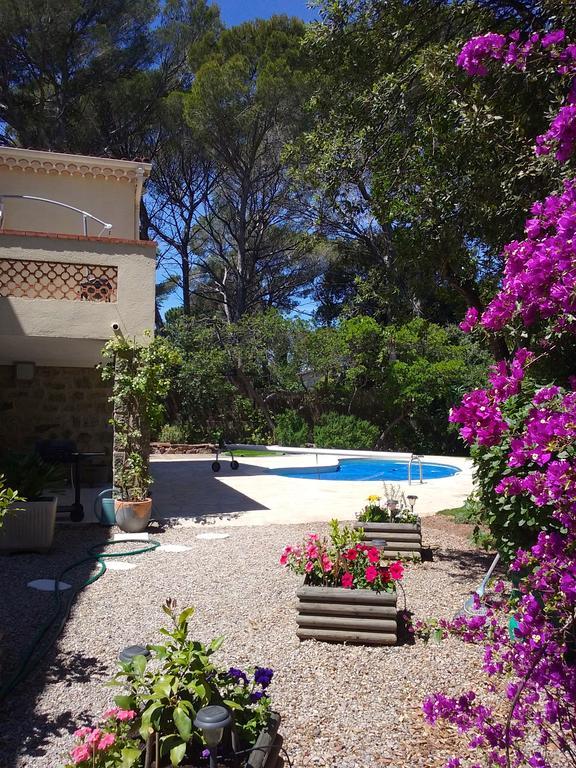 Appartement Dans Villa St Raphael Saint-Raphaël Exterior foto