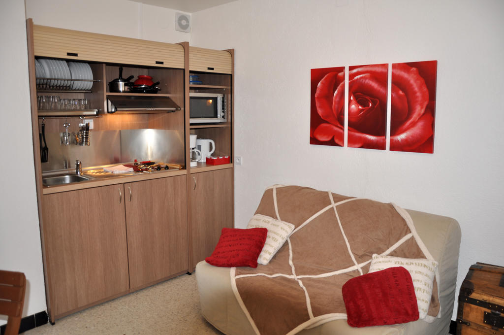Appartement Dans Villa St Raphael Saint-Raphaël Quarto foto