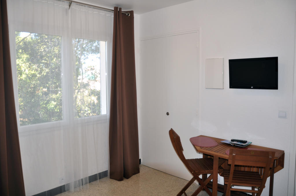 Appartement Dans Villa St Raphael Saint-Raphaël Quarto foto